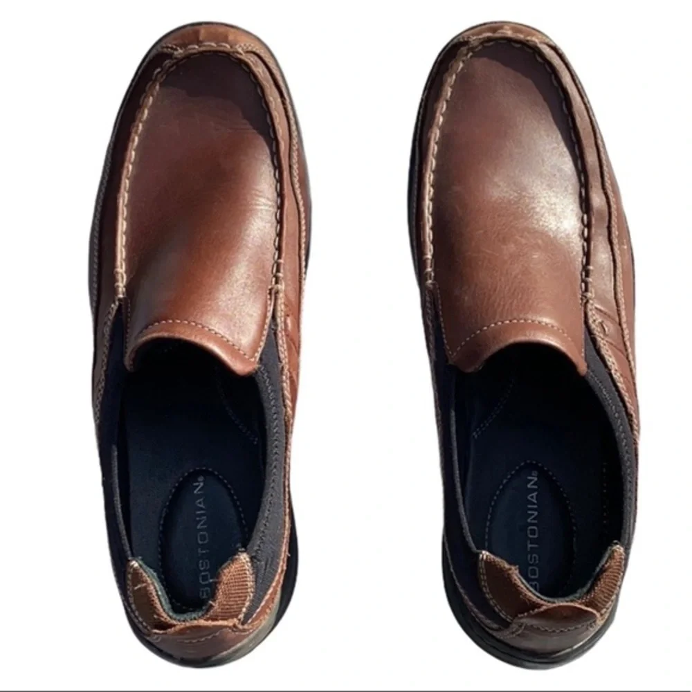 Bostonian brown slip on loafers leather,size 9